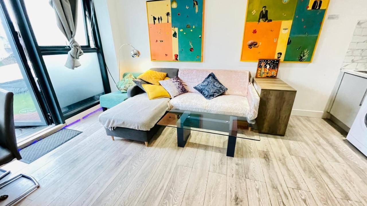 Brick Lane Living Quarters Apartment London Bagian luar foto