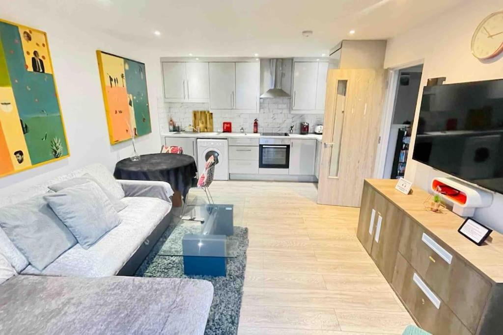Brick Lane Living Quarters Apartment London Bagian luar foto