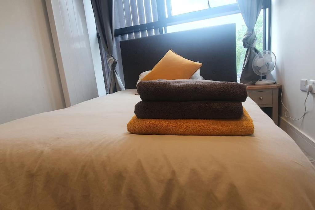 Brick Lane Living Quarters Apartment London Bagian luar foto